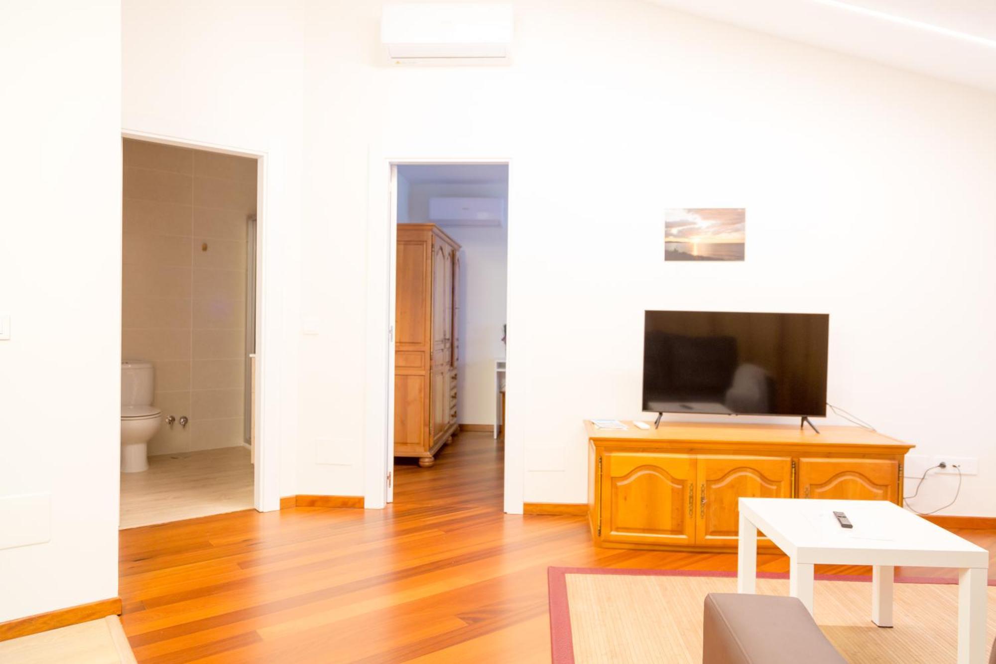 Apartamentos Playa De 科比西斯 外观 照片